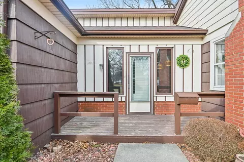 Exterior - 322 Mallette St, Thornton, IL 60476 photo 6 of 15
