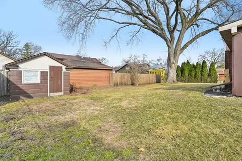 Exterior - 322 Mallette St, Thornton, IL 60476 photo 14 of 15