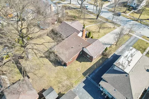 View/Area - 322 Mallette St, Thornton, IL 60476 photo 5 of 7