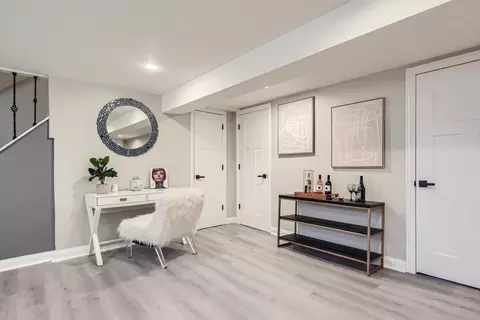 Entry Way - 14654 Memorial Dr, Dolton, IL 60419 photo 1 of 1