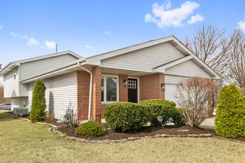 18610 Cedar Ave, Country Club Hills, IL 60478