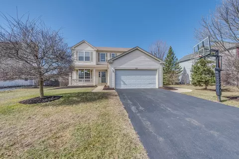 839 Honeysuckle Ln, Aurora, IL 60506