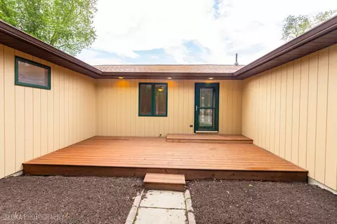 1333 Lund Ave, Algonquin, IL 60102 photo 2