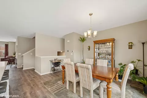 Dining - 57 Timber Wolf Dr, Wheeling, IL 60090 photo 1 of 1