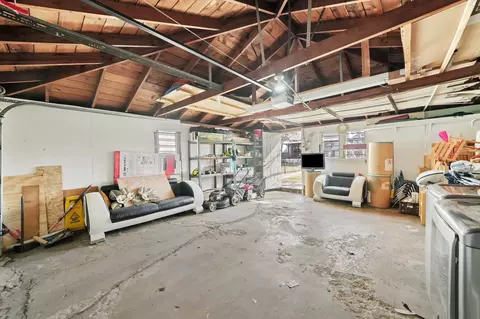 3516 N Keating Ave, Chicago, IL 60641 photo 37