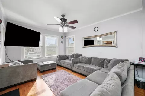 3516 N Keating Ave, Chicago, IL 60641 photo 2