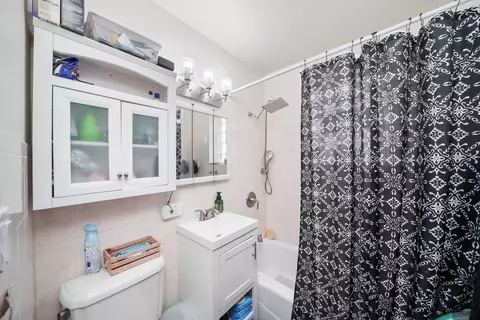 3516 N Keating Ave, Chicago, IL 60641 photo 11