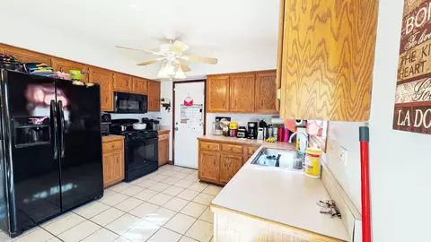 6612 Klinger Ln, Plainfield, IL 60586 photo 4