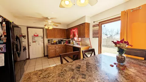 6612 Klinger Ln, Plainfield, IL 60586 photo 5