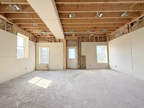 Other - 4314 S Berkeley Ave, Chicago, IL 60653 photo 6 of 15