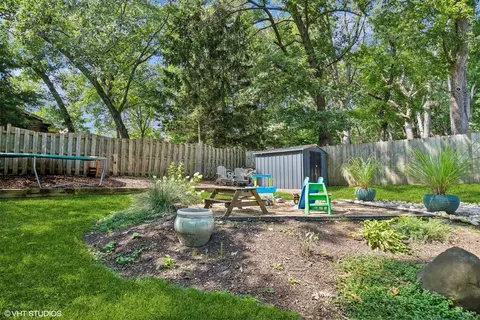 919 Valley Ave, Mchenry, IL 60051 photo 29