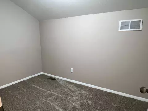Bedroom - 623 Front St, El Paso, IL 61738 photo 4 of 10
