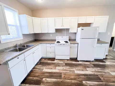 Kitchen - 623 Front St, El Paso, IL 61738 photo 4 of 6