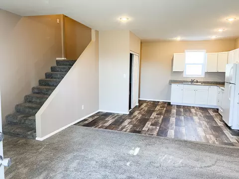 Living - 623 Front St, El Paso, IL 61738 photo 2 of 6