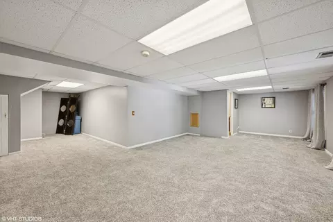 Other - 963 Old Oak Cir, Algonquin, IL 60102 photo 3 of 5