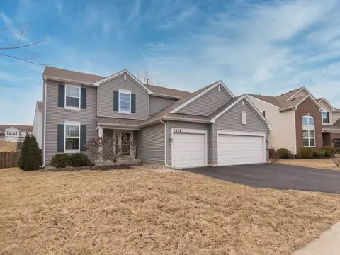 1428 Wentworth Dr, Volo, IL 60020