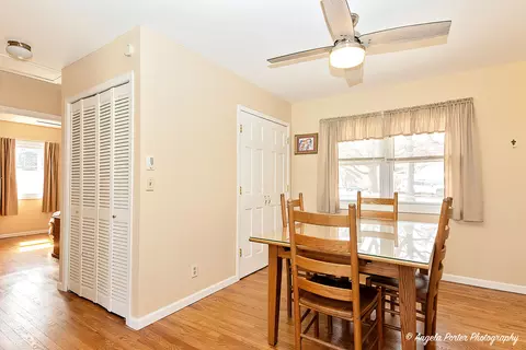 Dining - 2809 Tower Dr, Holiday Hills, IL 60051 photo 1 of 2