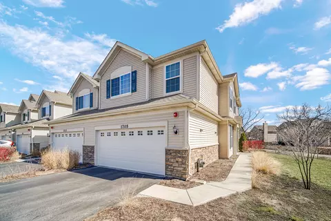 1705 Kraft Ave, Batavia, IL 60510