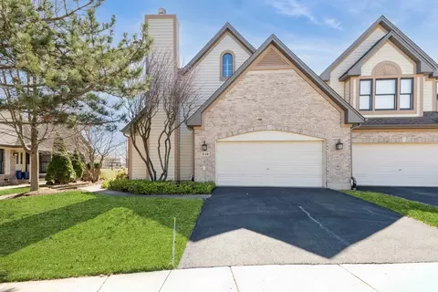 539 Rosebud Dr, Lombard, IL 60148