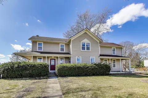 9 S N620 S Water Rd, Elgin, IL 60124