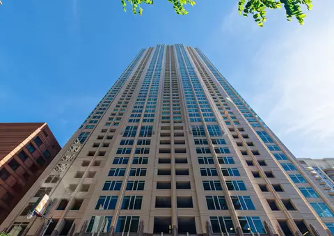 33 W Ontario St #18D, Chicago, IL 60610