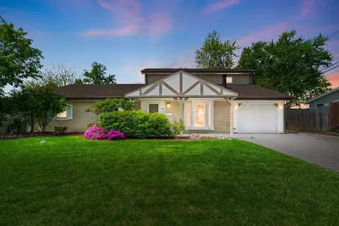 15156 Highland Ave, Orland Park, IL 60462