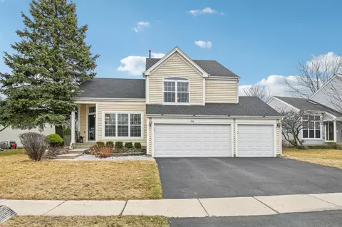 5516 Alexandria Dr, Lake In The Hills, IL 60156