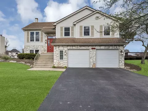 973 Millwood Dr, Bartlett, IL 60103 photo 2