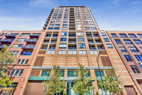 400 W Ontario St #805, Chicago, IL 60654