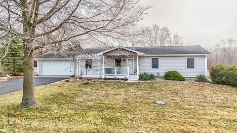 2876 E 2369th Rd, Marseilles, IL 61341