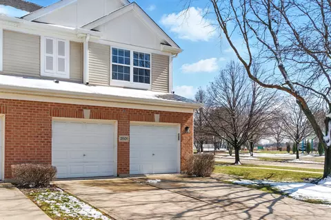 2501 Camberley Cir, Westchester, IL 60154