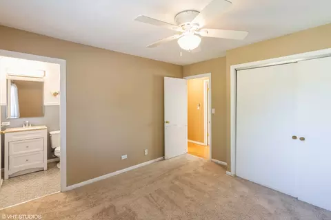 Bedroom - 712 E Baldwin Rd, Palatine, IL 60074 photo 7 of 7