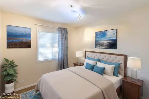 Bedroom - 712 E Baldwin Rd, Palatine, IL 60074 photo 1 of 7