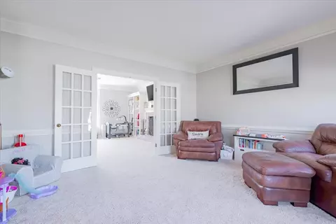 3 Downing Cir, Bloomington, IL 61704 photo 4