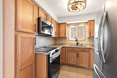 7300 W 86th St #2A, Bridgeview, IL 60455 photo 9