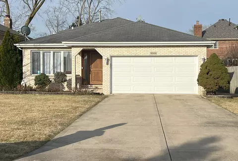 10530 S 83rd Ave, Palos Hills, IL 60465
