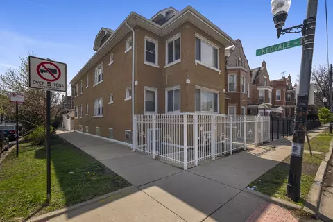 4135 W 31st St, Chicago, IL 60623