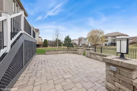 204 Melody Dr, Bartlett, IL 60103 photo 34