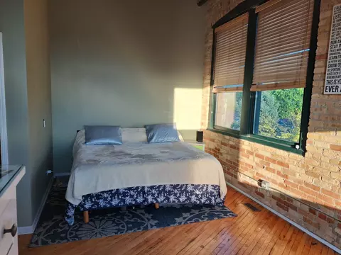 Bedroom - 618 Congdon Ave, Elgin, IL 60120 photo 3 of 6