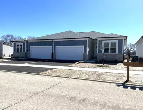 950 Partridge Cir, Marengo, IL 60152