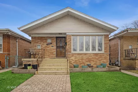 13145 S Avenue M Ave, Chicago, IL 60633