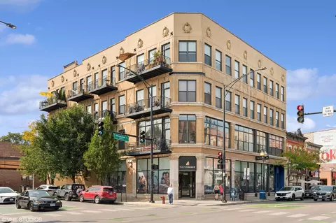 1400 N Milwaukee Ave #206, Chicago, IL 60622