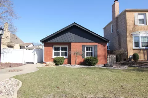 9747 S Harding Ave, Evergreen Park, IL 60805