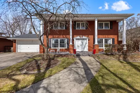 3308 N Manor Dr, Lansing, IL 60438