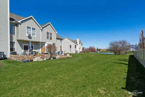 Exterior - 2160 Rossiter Pkwy, Plainfield, IL 60586 photo 3 of 3