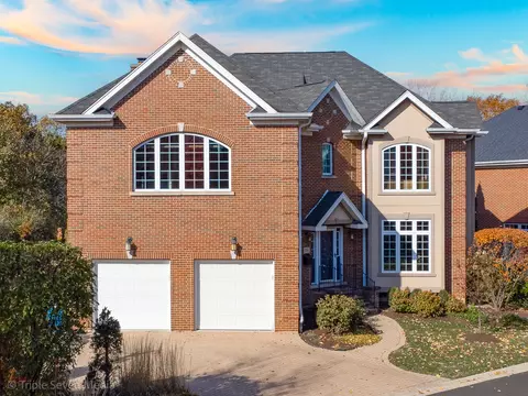 35 Windsor Dr, Elmhurst, IL 60126 photo 5