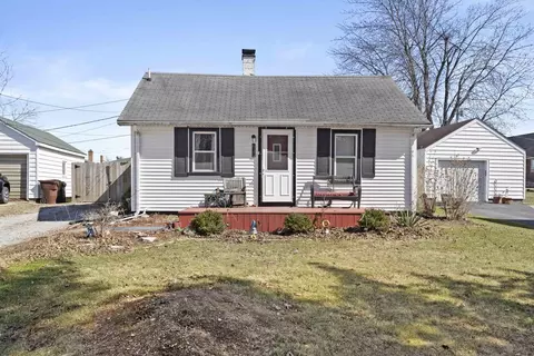 635 Birch Dr, Beecher, IL 60401 photo 1