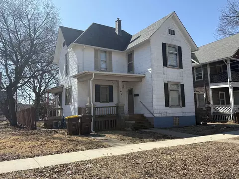 1231 16th Ave, Rockford, IL 61104