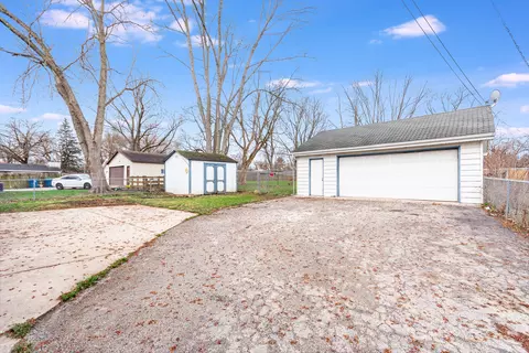 Exterior - 3528 Ashland Ave, Steger, IL 60475 photo 3 of 3