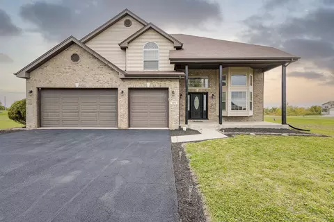 6256 Oxnard St, Richton Park, IL 60471